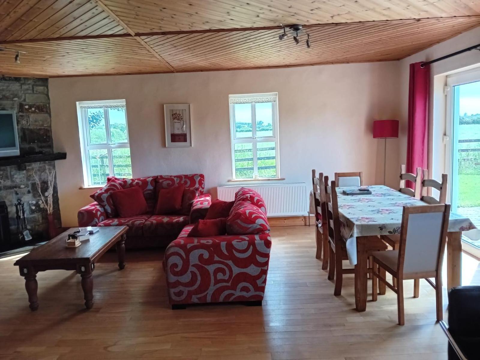 Katy Kellys Countryside Self Catering Cottage Роскоммон Экстерьер фото