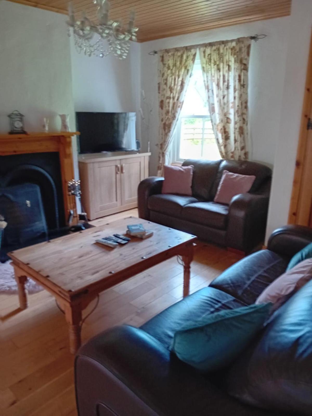 Katy Kellys Countryside Self Catering Cottage Роскоммон Экстерьер фото