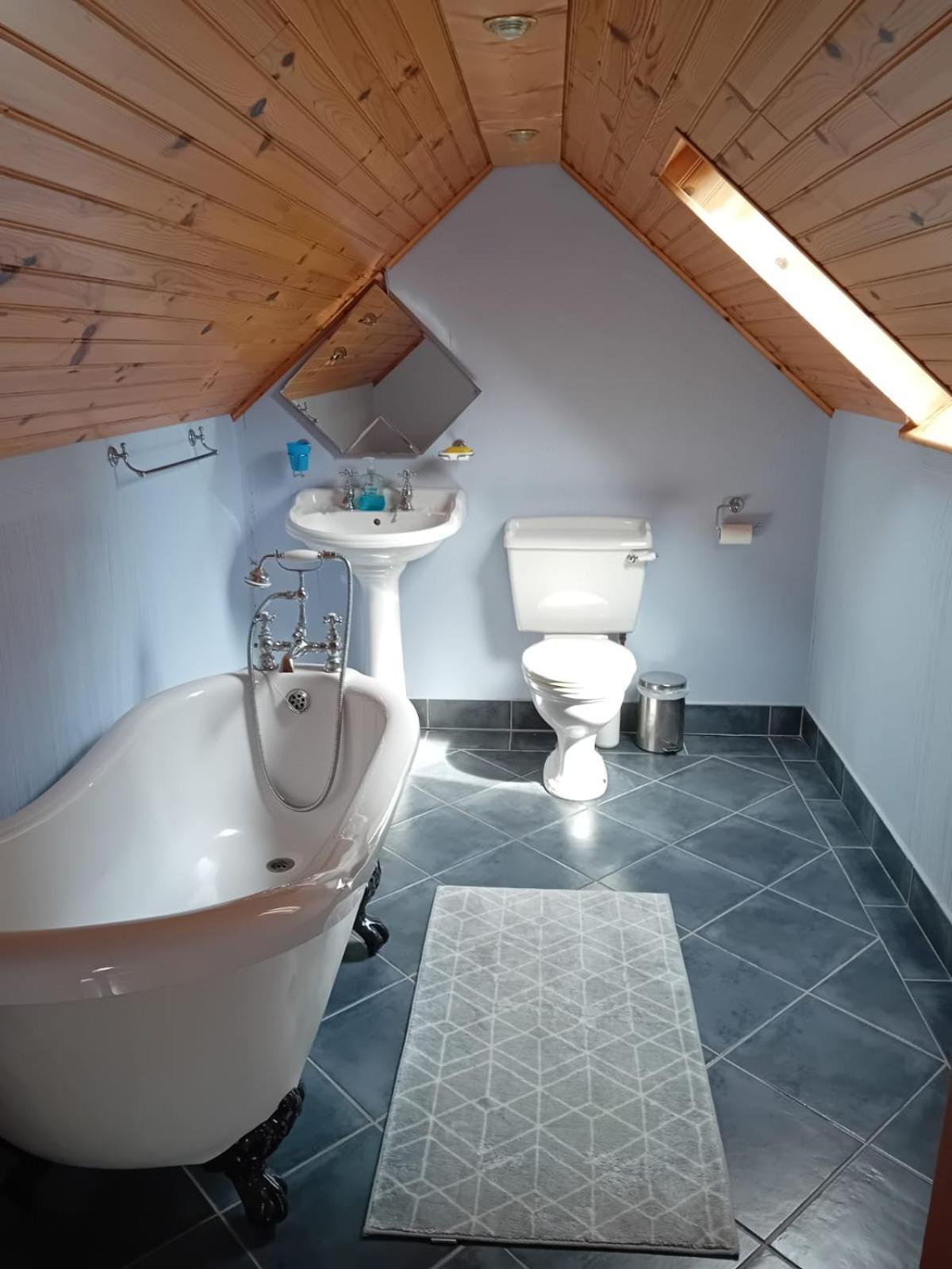 Katy Kellys Countryside Self Catering Cottage Роскоммон Экстерьер фото